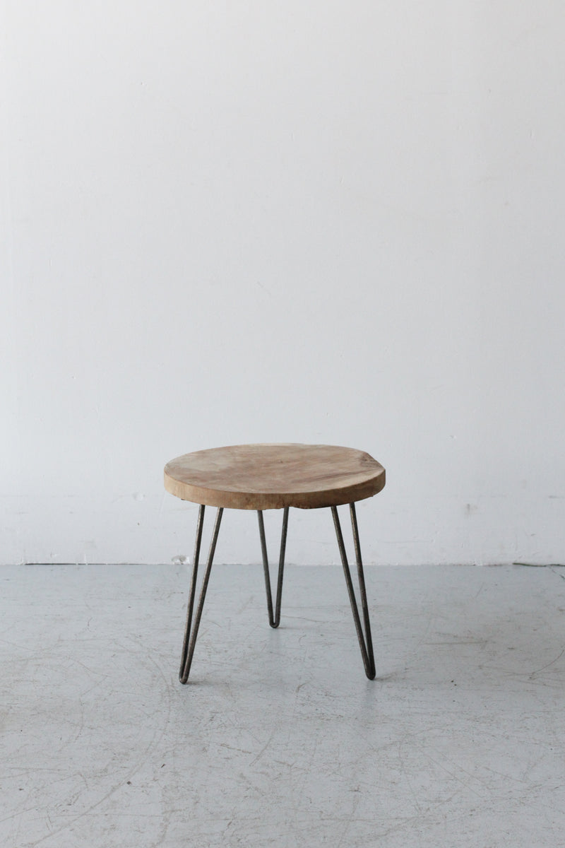 Wooden Round Side Table 木製ラウンドサイドテーブル