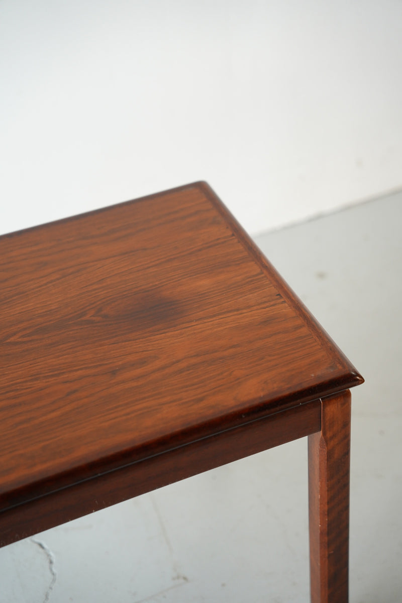 Wooden Side Table 木製サイドテーブル