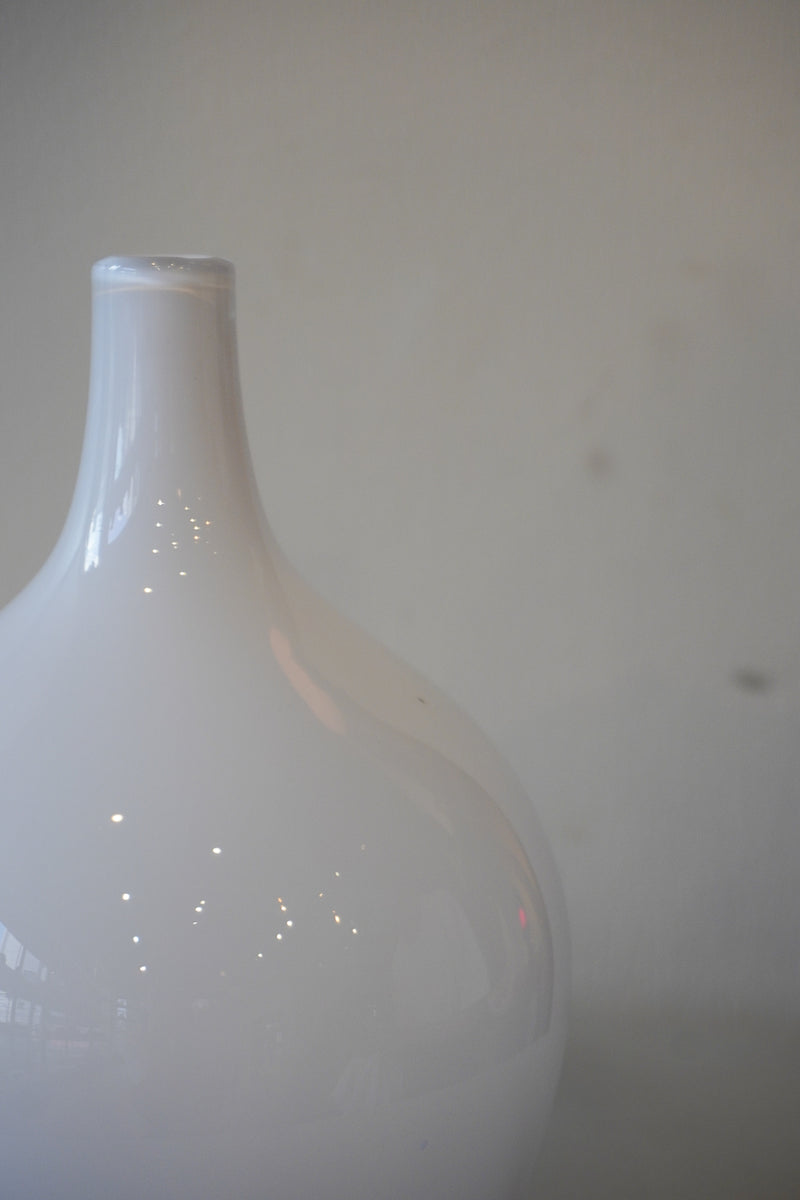 Vintage Glass Flower Vase フラワーベース