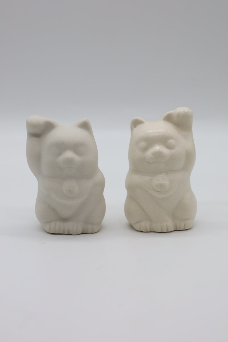 Maneki-neko White