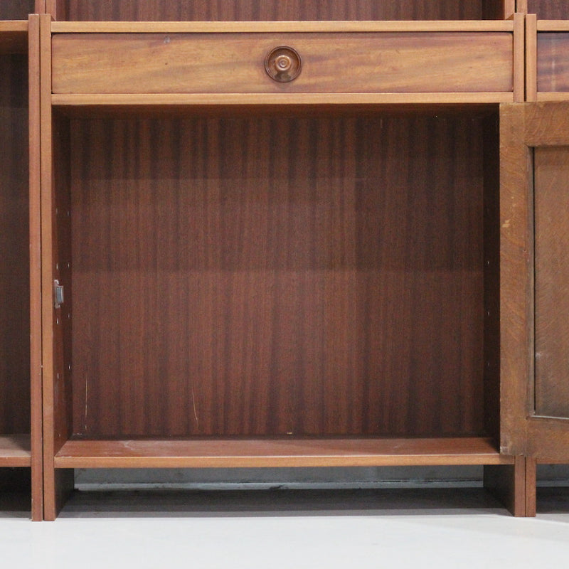 Wooden Cabinet 木製キャビネット