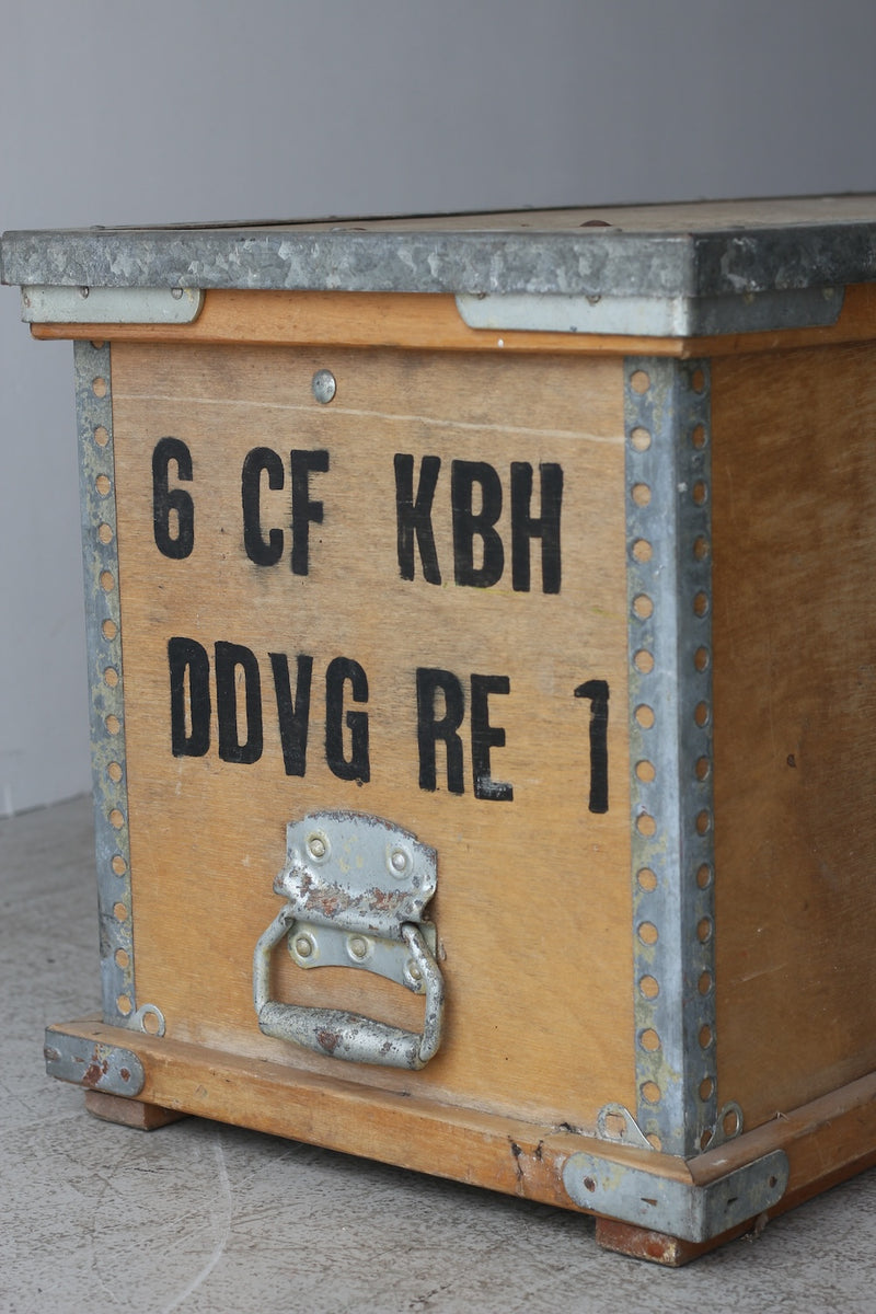 Wooden Ammo Box 木製 弾薬箱