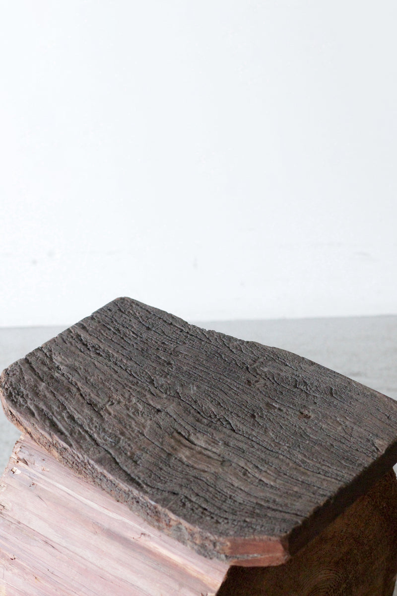 Wooden Stool 木製スツール