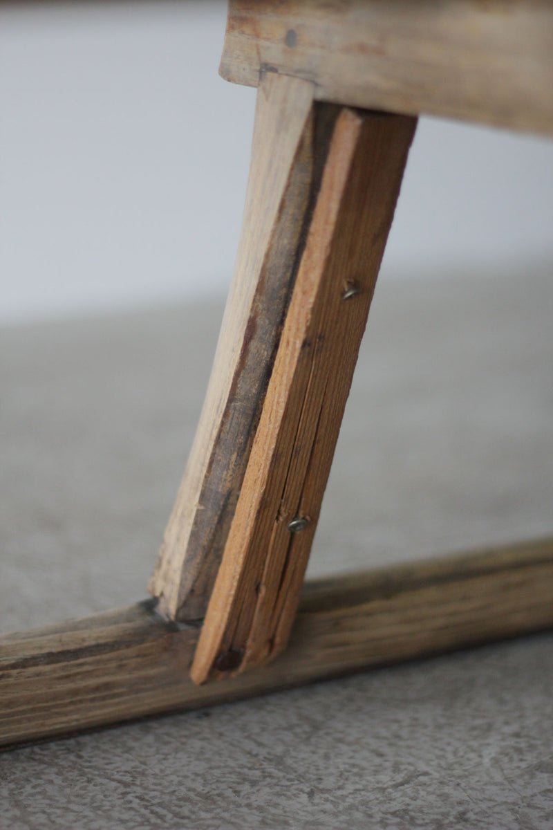 Wooden Sledge 木製ソリ ガラス天板付き