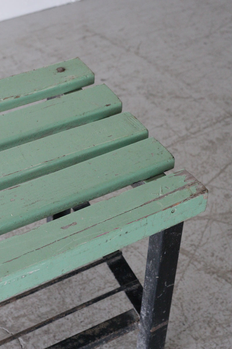 Wooden Bench "Green" 木製ベンチ