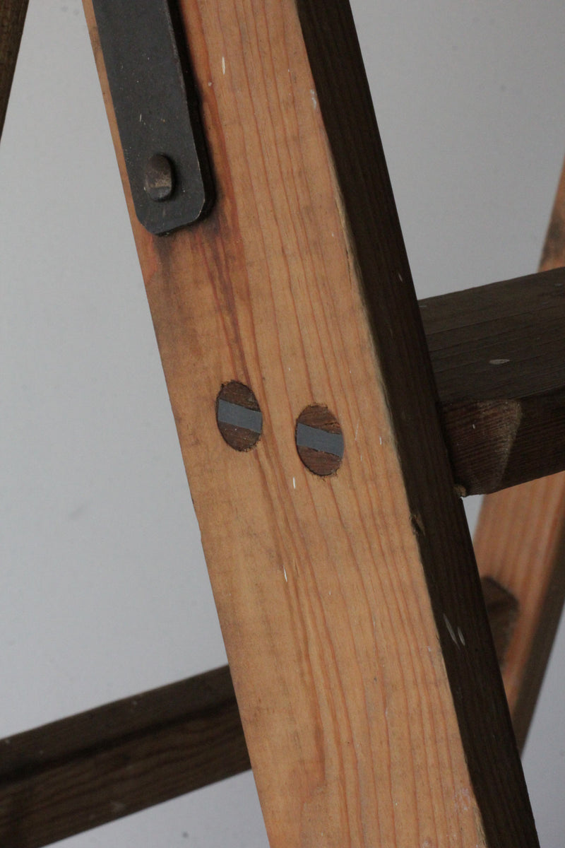 Wooden Ladder  木製ラダー