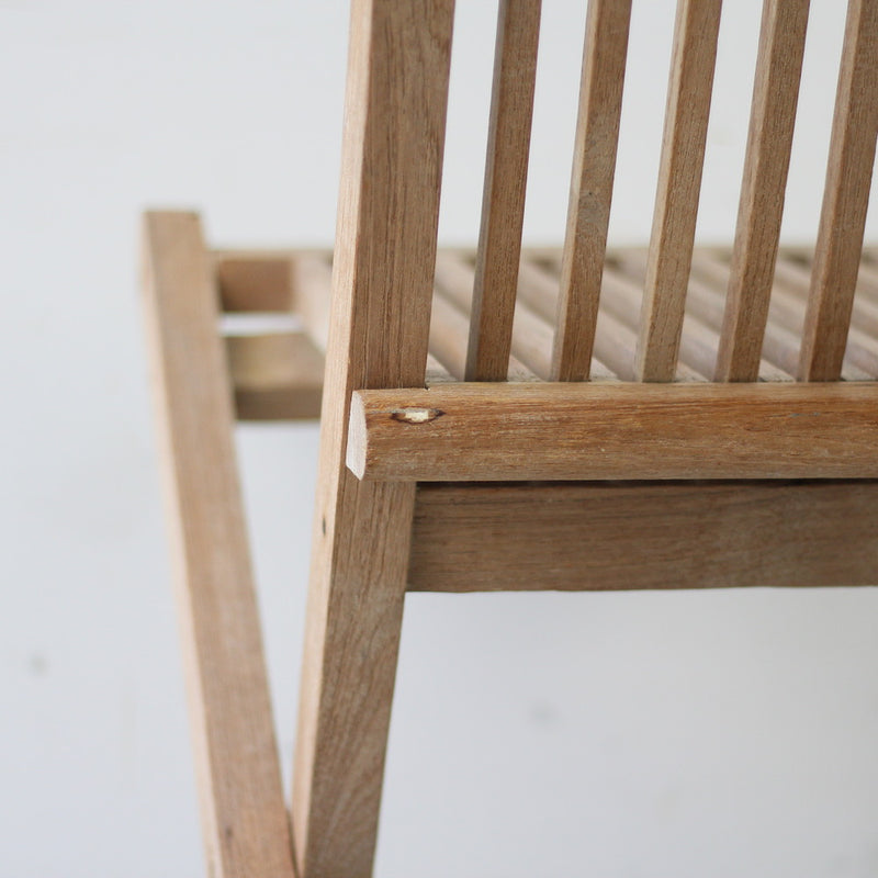 Folding Wooden Chair *欠けあり